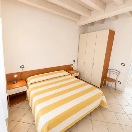Apartment Stefania Attici Su 2 Livelli - Agenzia Cocal *